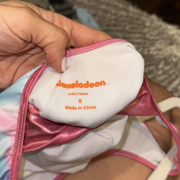 JOJO SIWA NICKELODEON OJE PIECE SWIMSUIT. EXCELLENT CONDITION - Picture 5 of 5